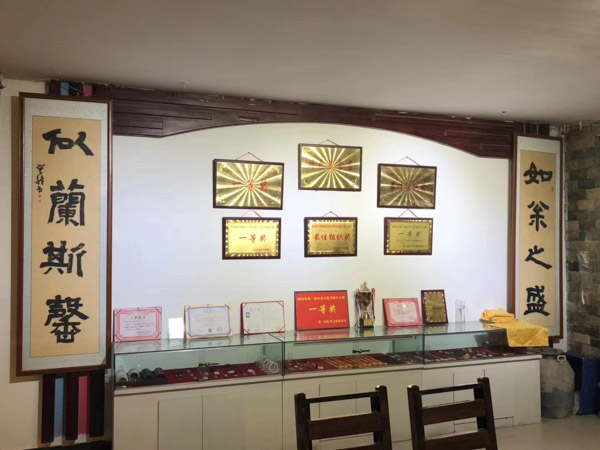 戰(zhàn)時(shí)拒服兵役罪的構(gòu)成要件有哪些？聽(tīng)聽(tīng)黃浦區(qū)刑事律師的說(shuō)法