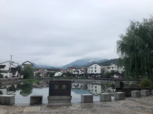 上海職務(wù)侵占罪律師:如何認(rèn)定職務(wù)中的自首及把握辦案機(jī)關(guān)掌握的線索范圍