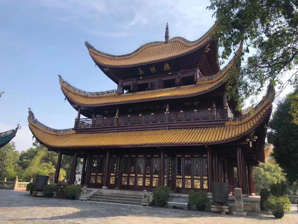 最新的職務(wù)侵占罪立案標(biāo)準(zhǔn)是怎么樣的？上海金山刑事律師為您介紹