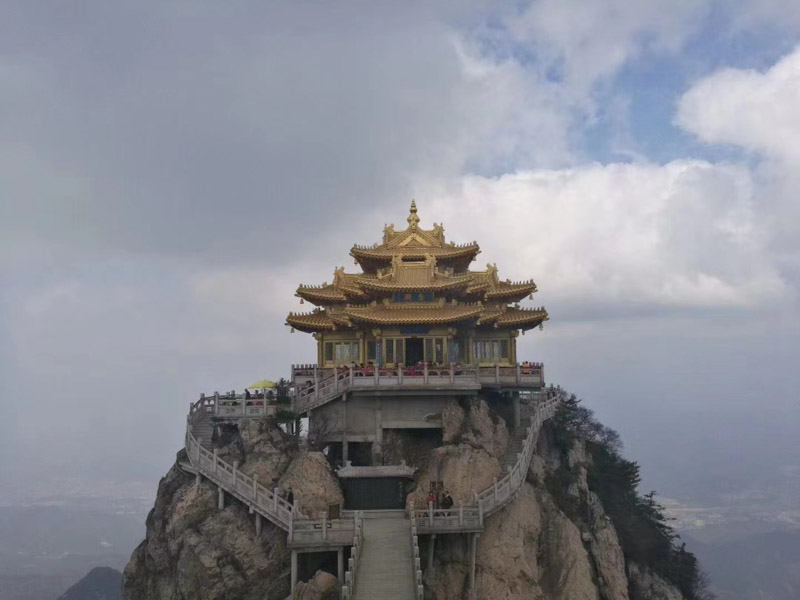事后搶劫與轉(zhuǎn)化型搶劫在實踐中有哪些特點？上海重大刑事案件律師來回答