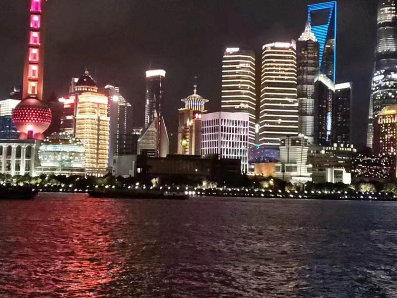 上海專(zhuān)業(yè)刑事律師:因不滿(mǎn)醫(yī)院治療效果而持刀傷害醫(yī)護(hù)人員如何定性