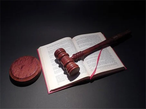 上海減刑律師談在公共場(chǎng)所當(dāng)眾猥褻認(rèn)定程度